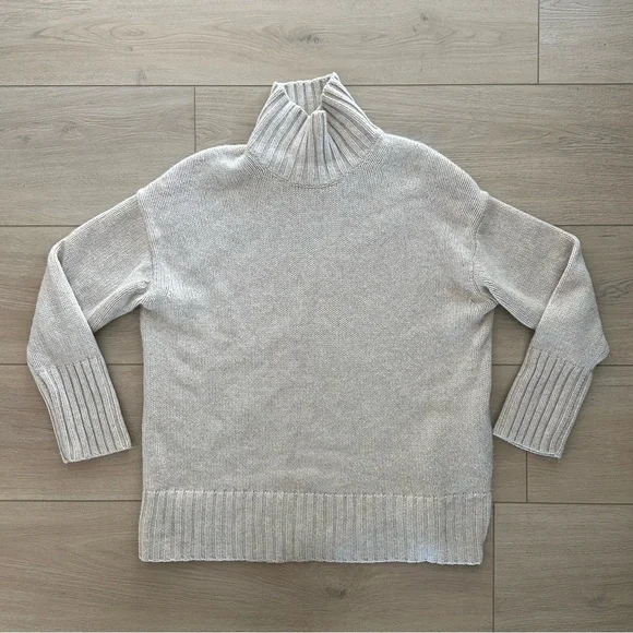 COS Women’s Chunky Pure Cashmere Turtleneck Sweater Size S - Picture 2 of 11